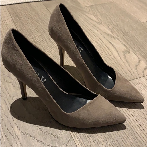 Aldo nude heels - Picture 1 of 4